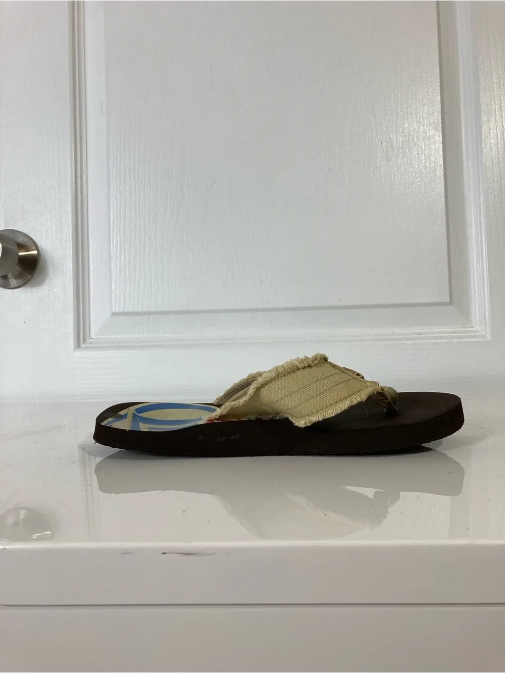 MILLER LITE Sandals Men 8 Brown Canavas Thong Beige Logo Graphic